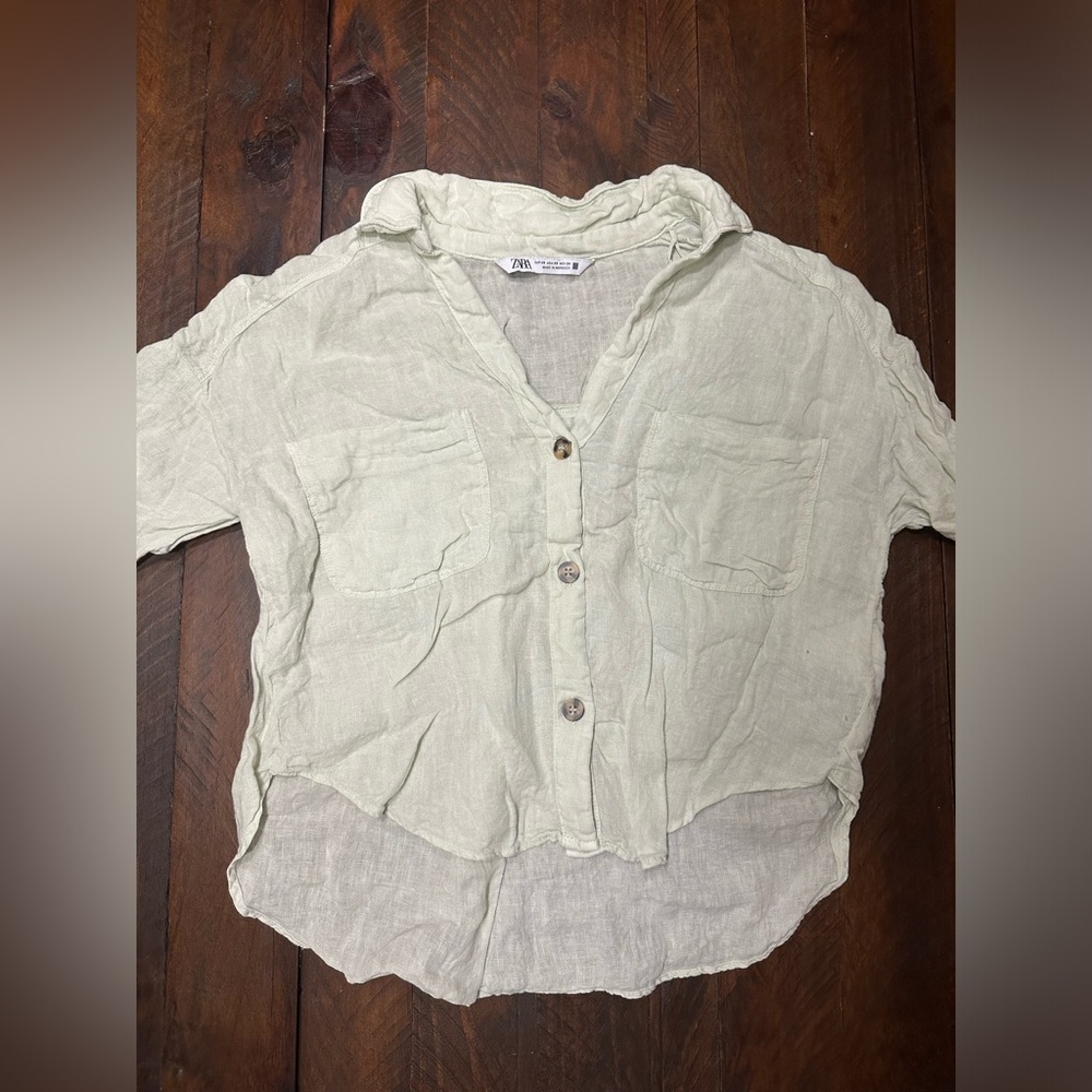 Zara women’s size XS button up shirt light lime green
